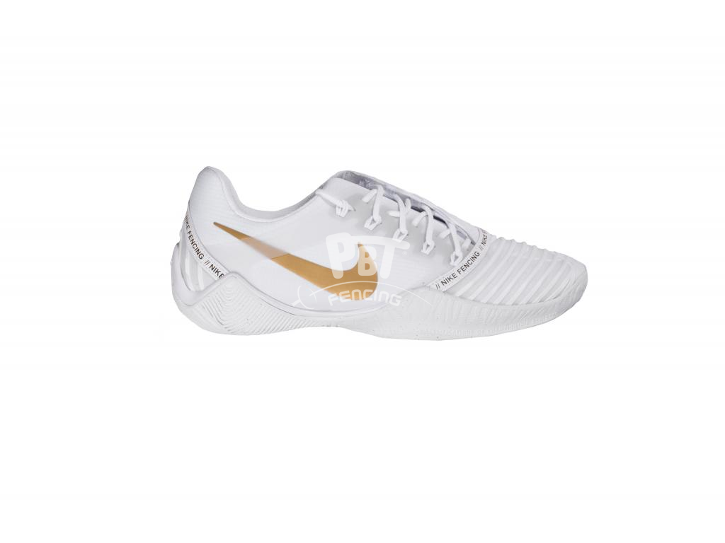 NIKE Ballestra 2 fencing shoes - White/Gold